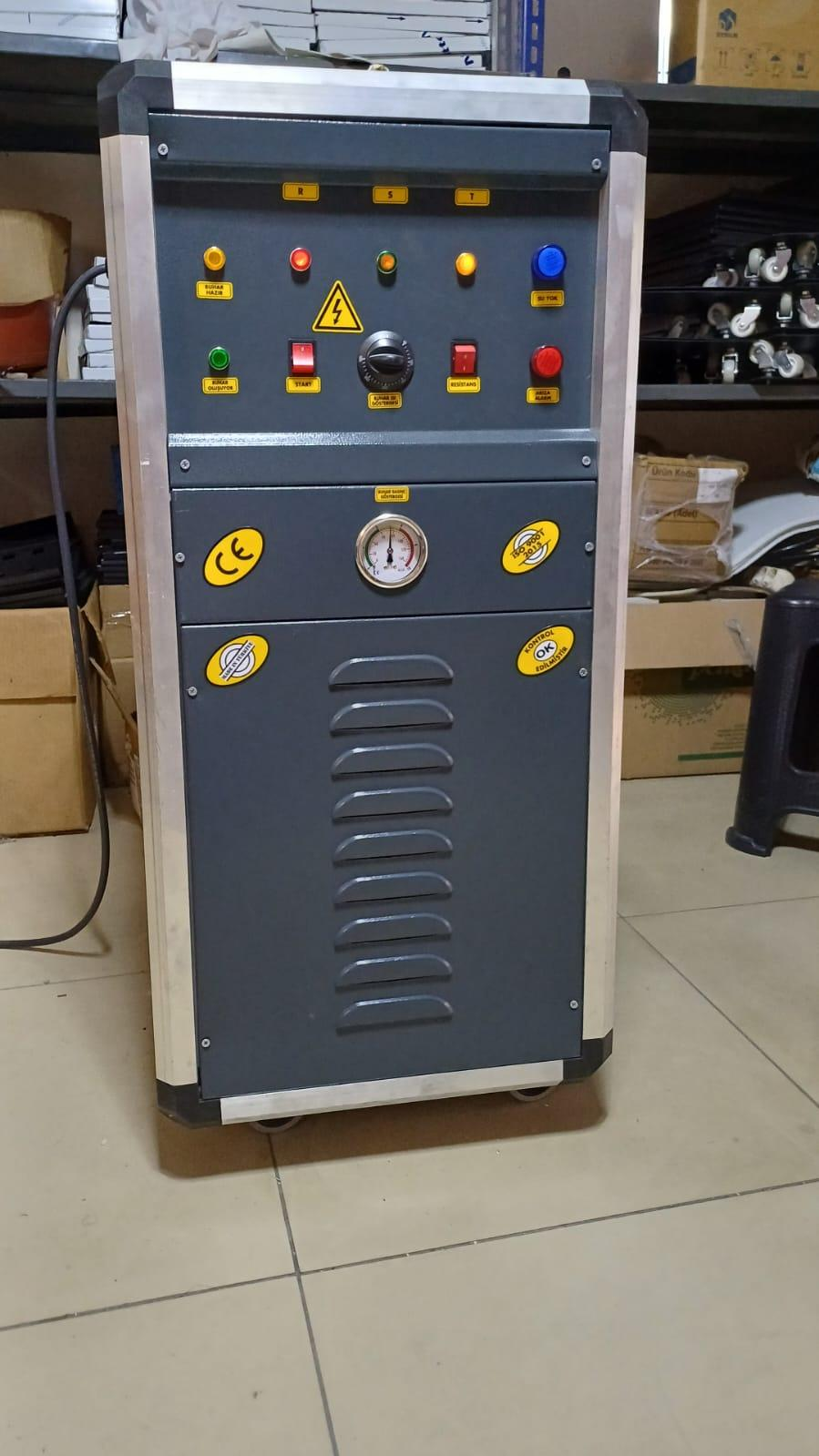 BM Mini 500 kompakt buhar makinesi önden yakın görünüm